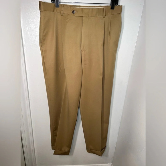 Austin Reed, England, London, 33, pleated front button zip clasp front closure. - Picture 1 of 10